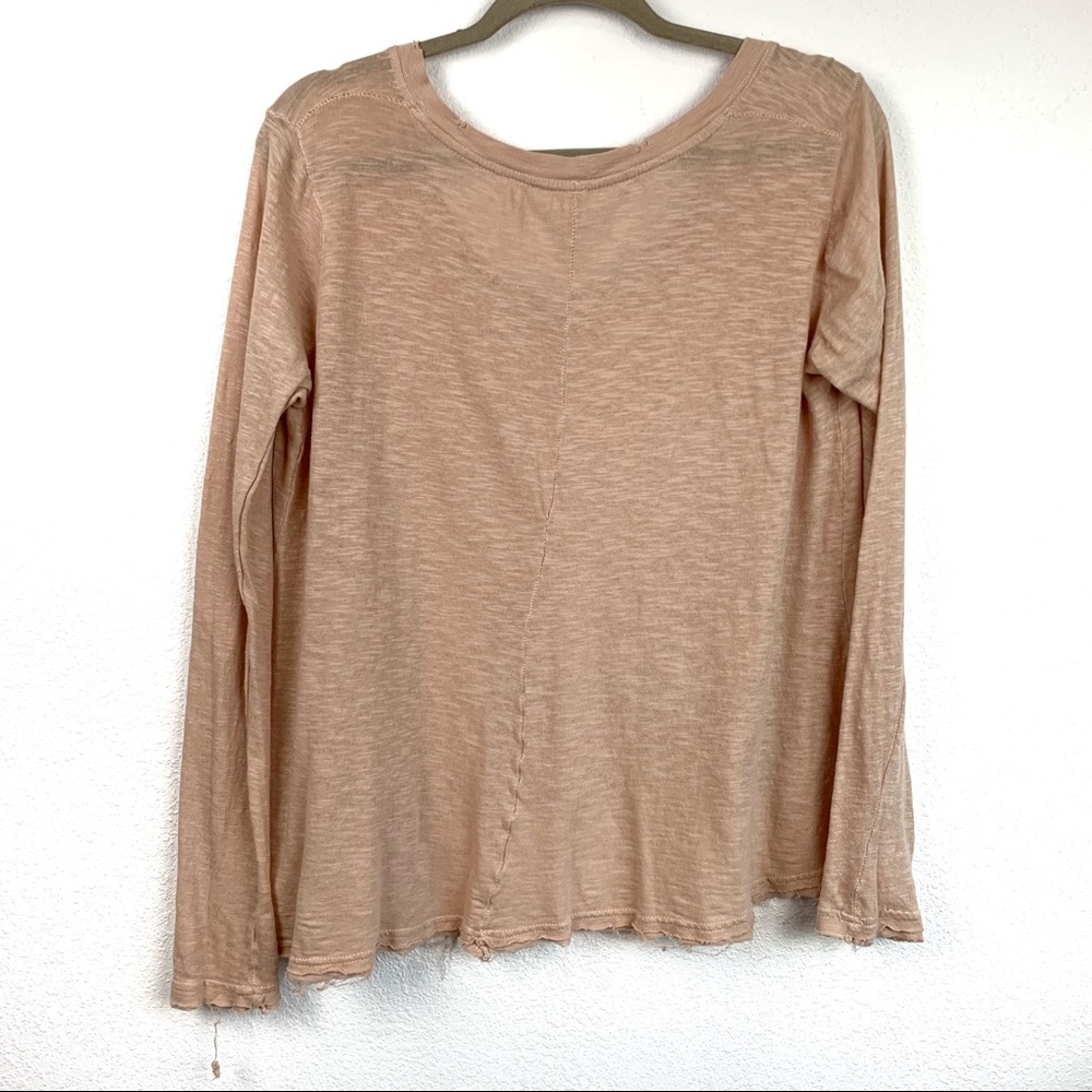 We the Free distressed raw hem top long sleeve - Picture 5 of 8
